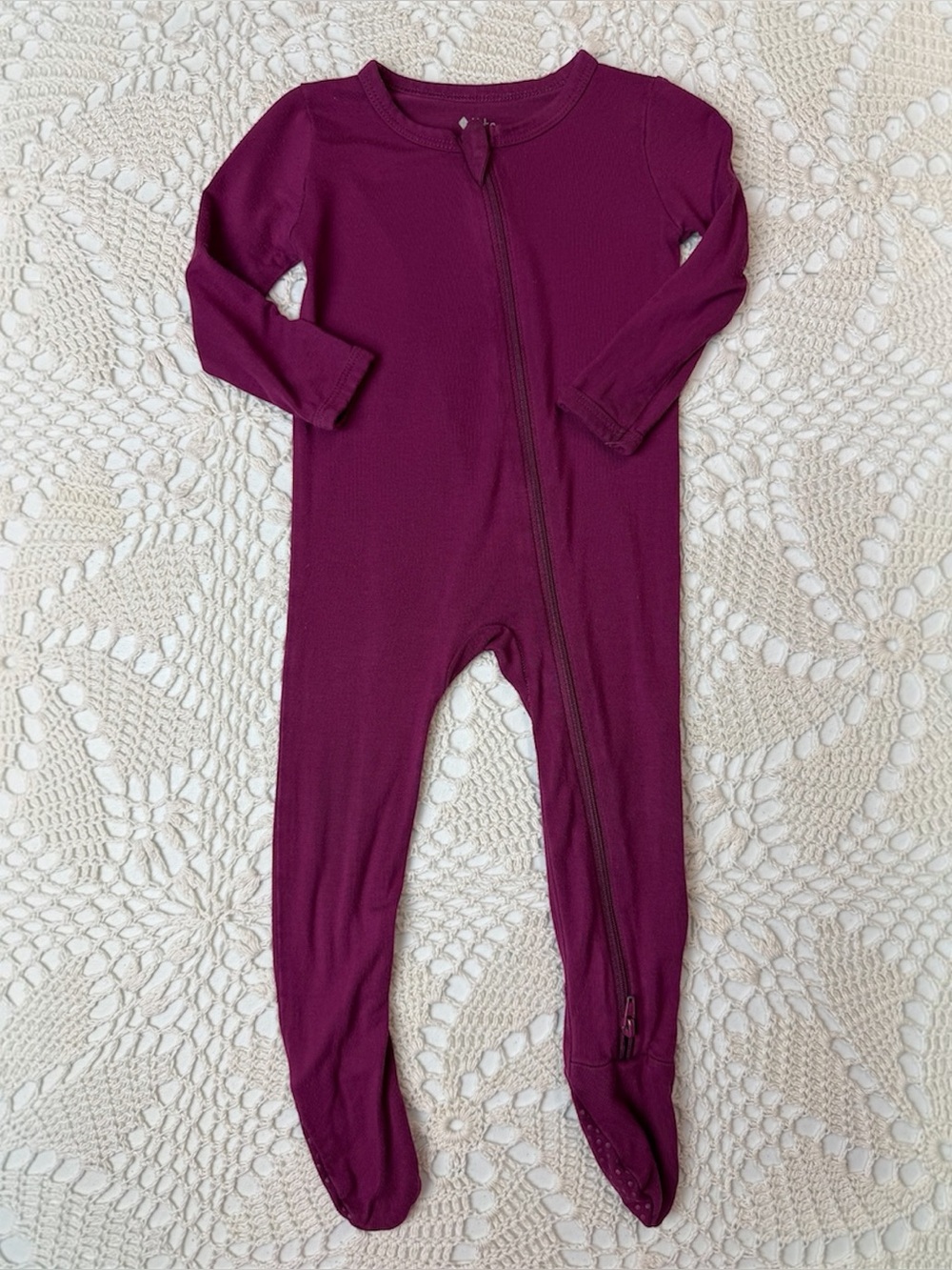 Kyte Baby 6-12 Months Burgundy Zippered Bamboo Footie Sleeper